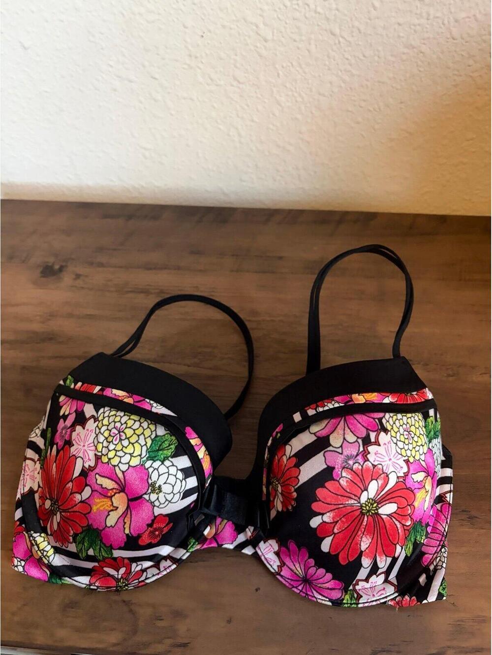 Victoria's Secret Lined Demi floral stripe pattern size 32DD